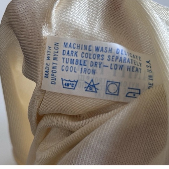 Vintage 70's Vanity Fair Beige Chevron Lace Cami Camisole Slip Top Size 36 *FLAW - Picture 6 of 9